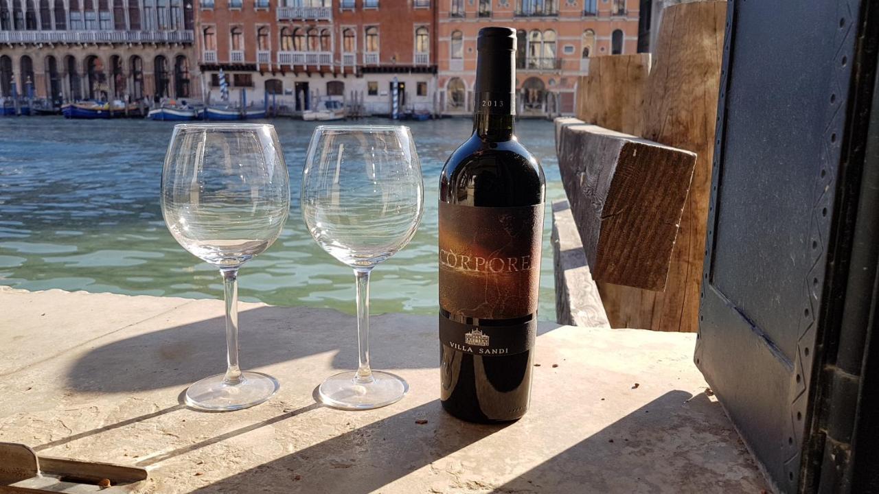 Wellvenice Grand Canal Exterior photo